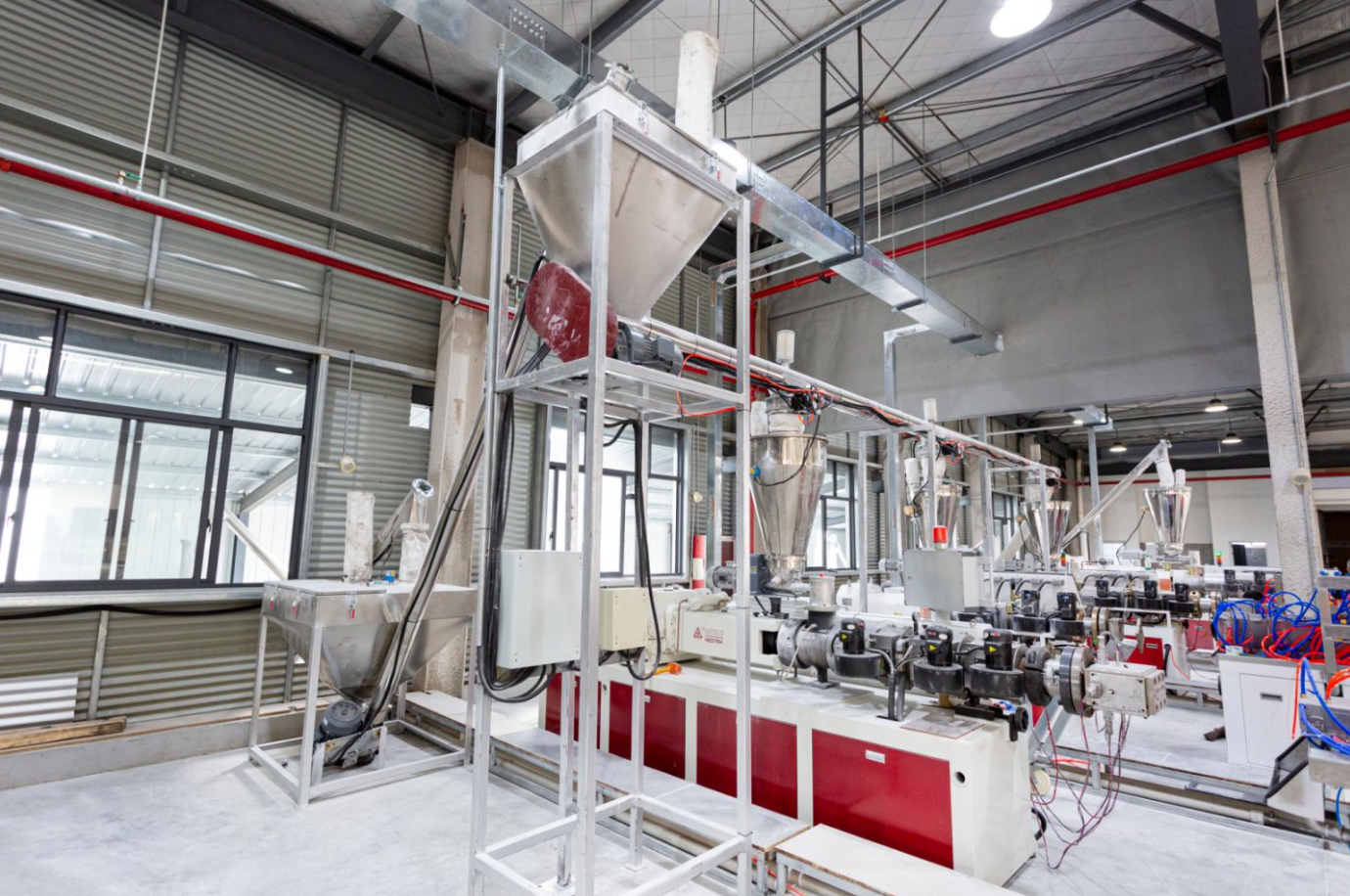 مصنع أبواب WPC